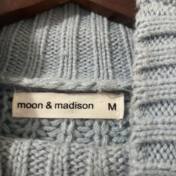 Moon & Madison Bubble Knit Sweater Size M - Picture 3 of 5